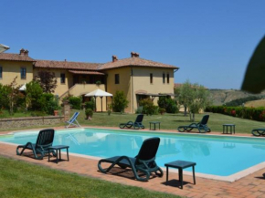 Charming flat with pool surrounded by nature Asciano